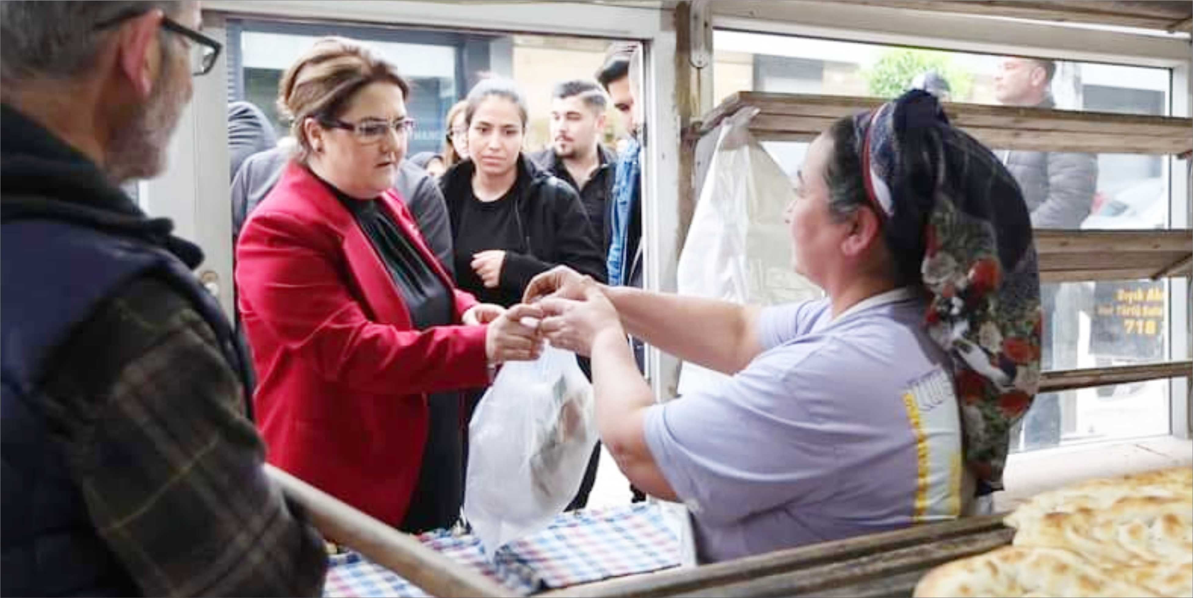 Derya Yanık seçim startını ‘Baba Ocağı’ndan verdi