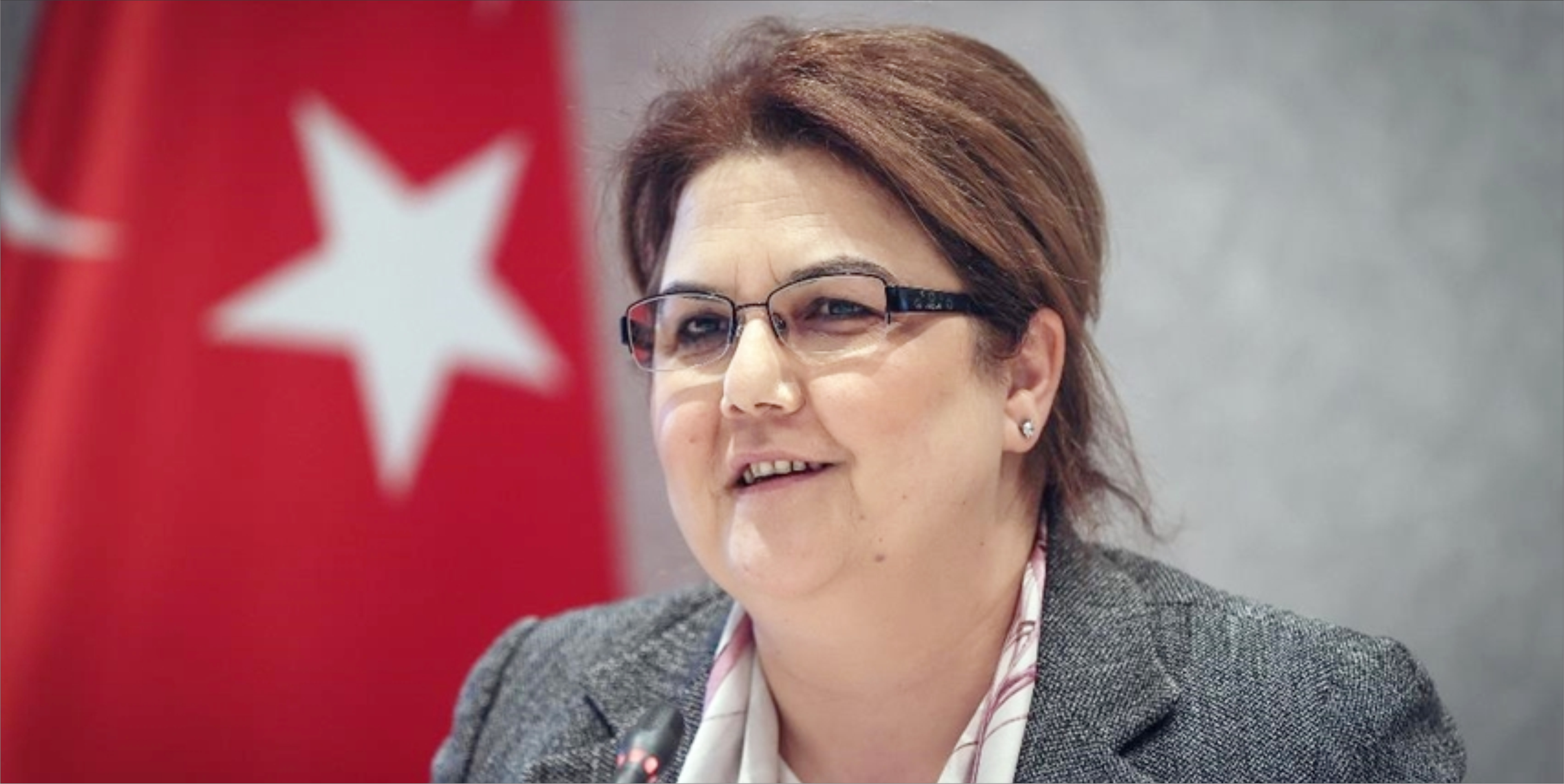 “İLÇEMİZ DERYA HANIMLA HAK ETTİĞİ GELİŞMEYİ GÖSTERECEKTİR”