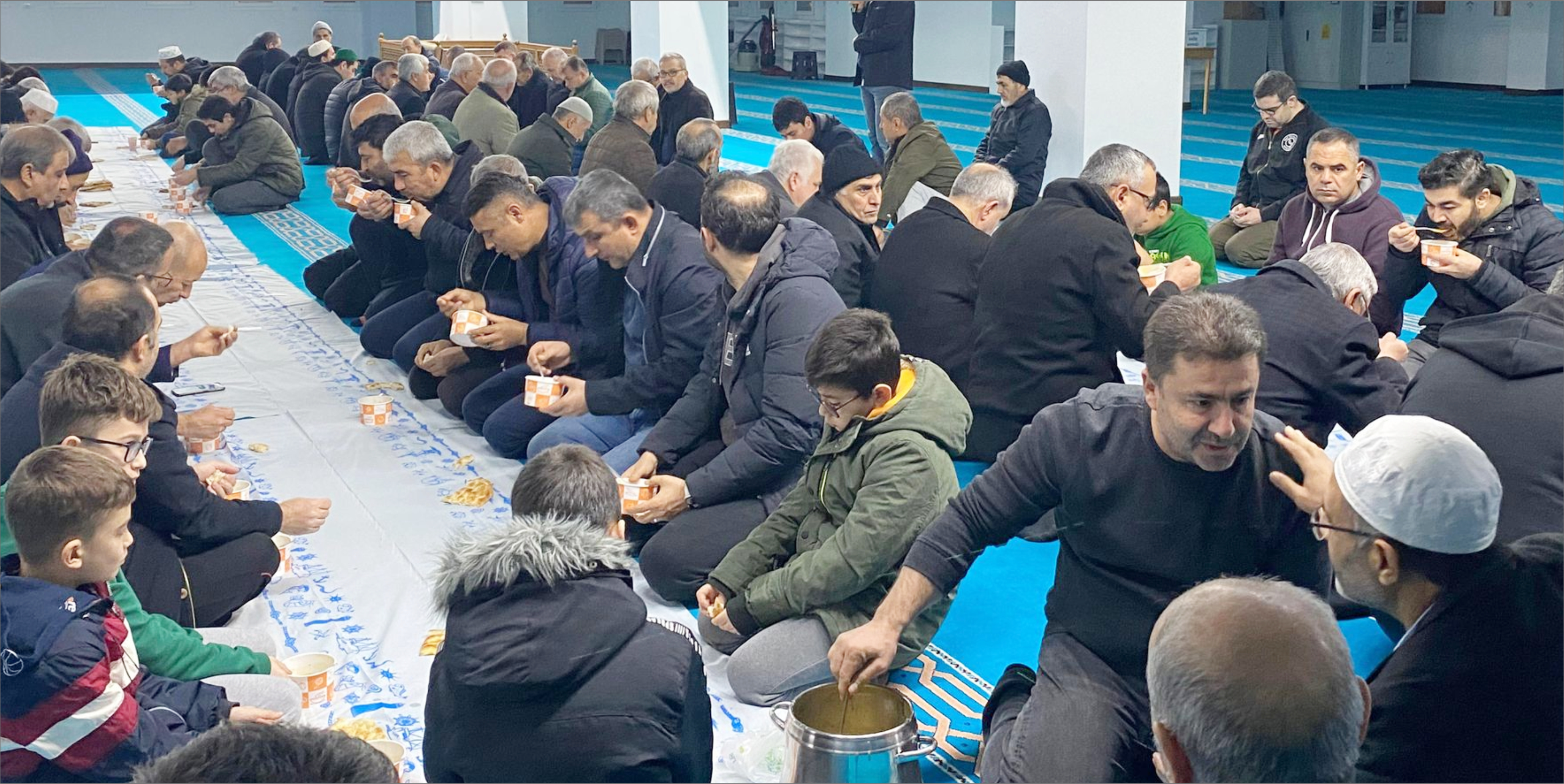 YENİ YILIN İL SABAH NAMAZINI AİLECE CEMALPAŞA CAMİİNDE KILDILAR